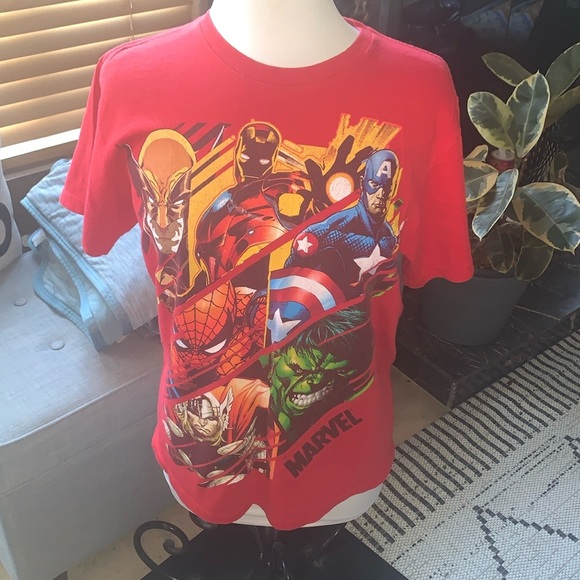 Gently Loved Marvel T-Shirt Unisex - Picture 1 of 5